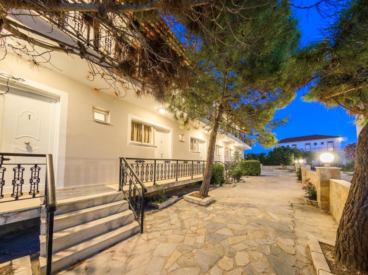 Karras Livin Apartment Laganas Exterior photo