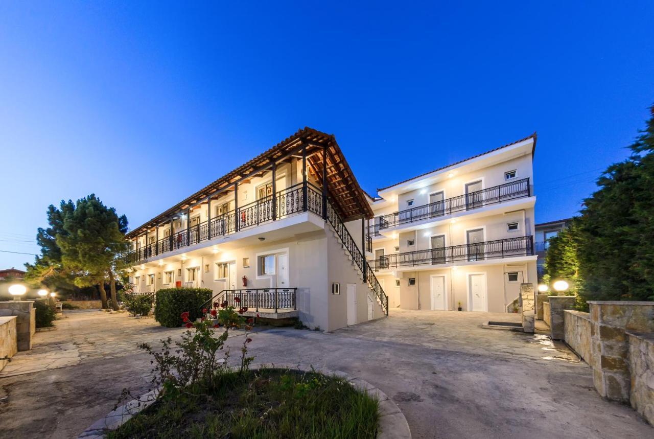 Karras Livin Apartment Laganas Exterior photo